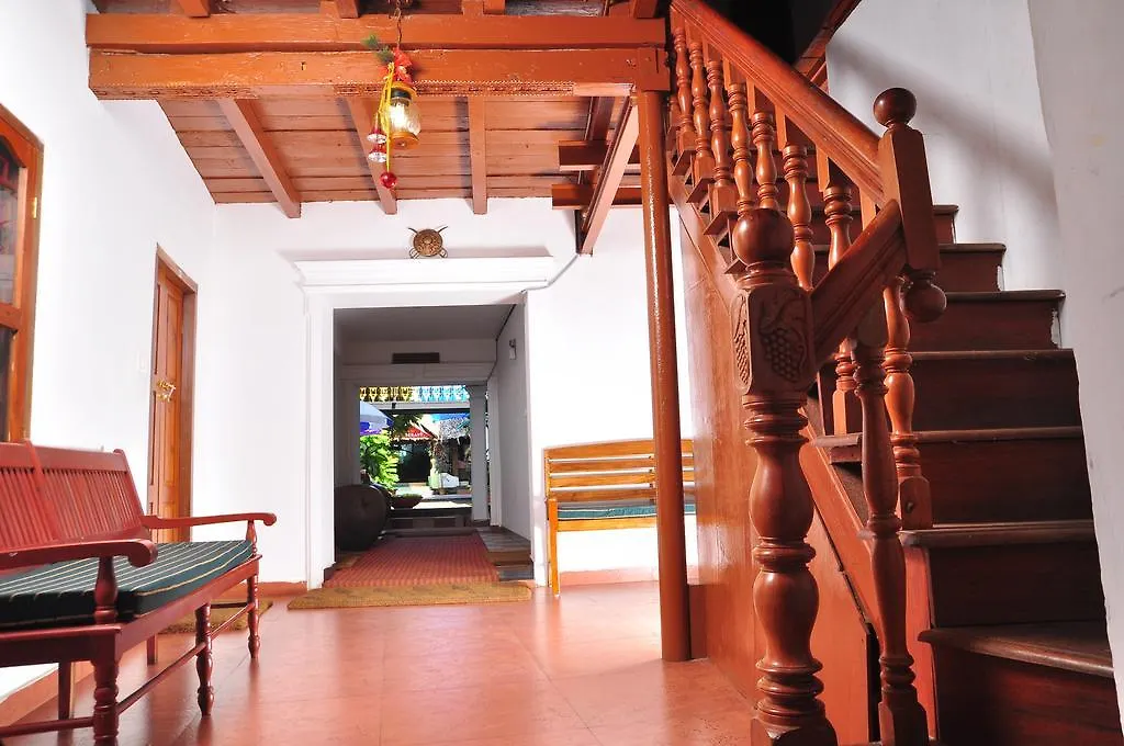 Toms Old Mansion Bed & Breakfast Kochi